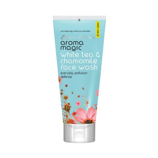 Aromamagic White Tea Face Wash 100m