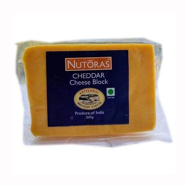 NUTORAS CHEDDAR CHEESE BLOCK 200G